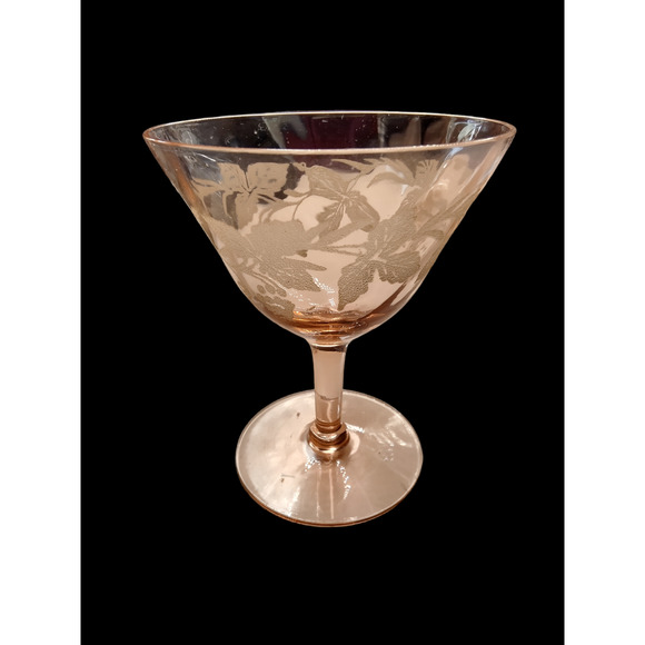 Pink Depression Glass Pitcher with 1 Glass Etched Grapes - Picture 3 of 5